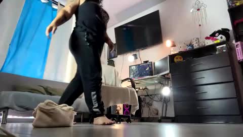 Maria online show from April 7, 9:39 pm