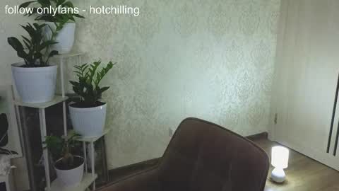 LiluCaroline online show from November 23, 5:03 pm