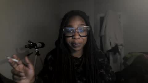 hotlikebacon online show from December 5, 11:11 am