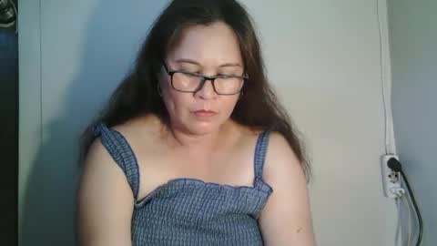 hotpreciousxxx online show from March 17, 6:06 am