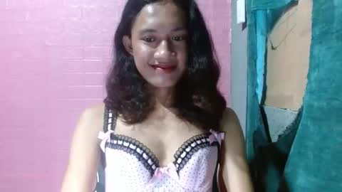 hottiest_luna online show from June 7, 9:27 am