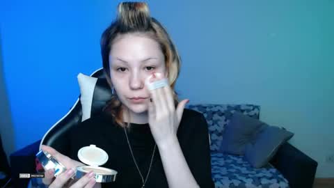 HugoMin online show from April 9, 1:41 am