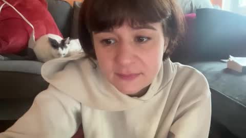 Olive online show from February 16, 9:14 pm