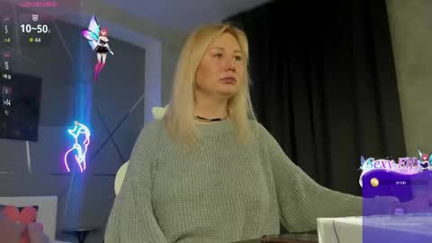 Samanta online show from April 19, 8:03 am