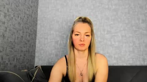 Venus online show from April 9, 11:59 am