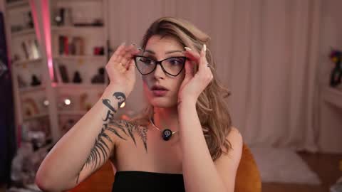 MAL ---  online show from April 20, 12:13 am