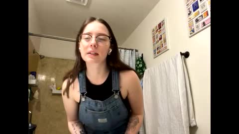 insideme42713 online show from March 22, 8:26 pm