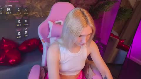 Iron Adele online show from February 16, 2:22 am