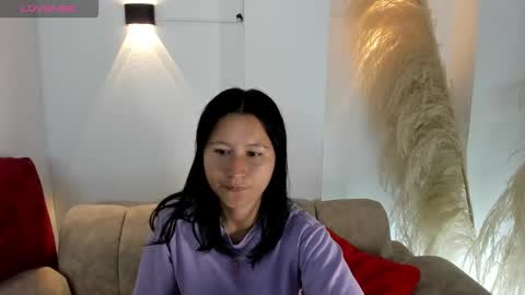 Isabella online show from March 12, 1:58 pm