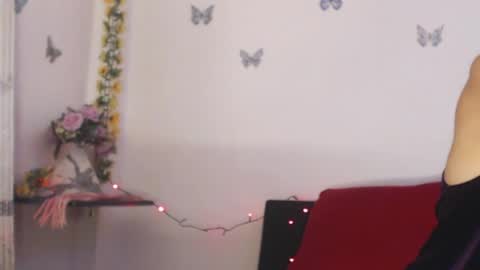 IsabelaRodriguez02 online show from April 15, 6:47 am