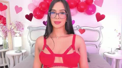 Isa Saenz online show from February 16, 7:47 pm