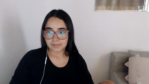 Emma online show from June 23, 10:19 pm