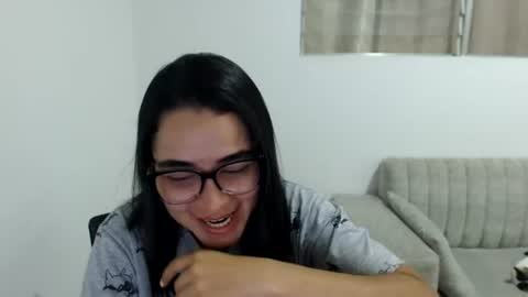 Emma online show from June 28, 3:13 am