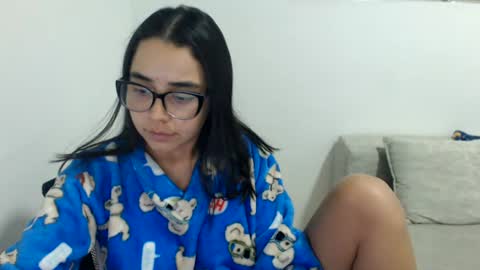 Emma online show from July 26, 3:03 am