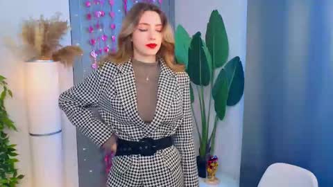 Emilia online show from February 21, 8:26 am