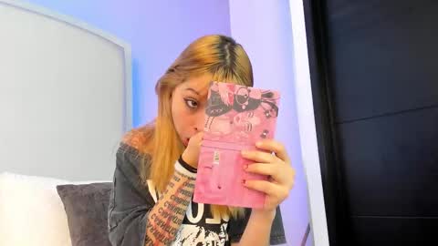 B I B I  online show from February 5, 5:54 am