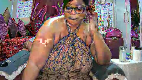 itumeleng74 online show from March 30, 5:23 pm