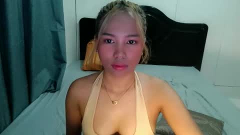 ivory_whore online show from March 23, 7:20 pm