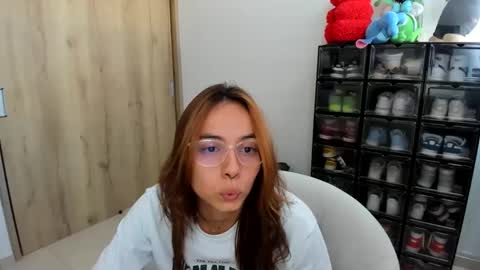 jane_ady online show from December 18, 3:11 pm