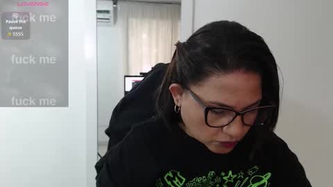 paola online show from January 12, 2:00 pm