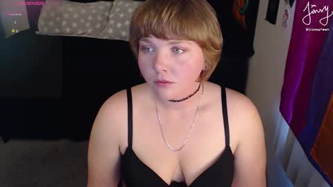 jinxyfawn online show from February 13, 10:44 pm