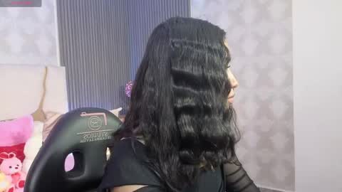 Joselyn  online show from April 17, 12:18 pm