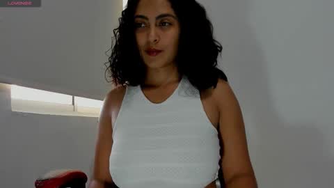 sofiaparker8 online show from March 13, 10:33 pm