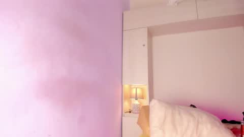 joyceblake online show from March 21, 4:50 am