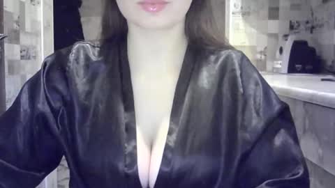 julia69009 online show from January 14, 9:53 pm