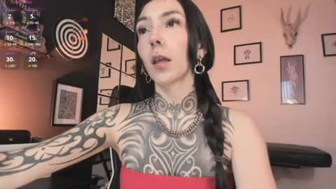 juliet_sourire online show from July 24, 2:15 pm