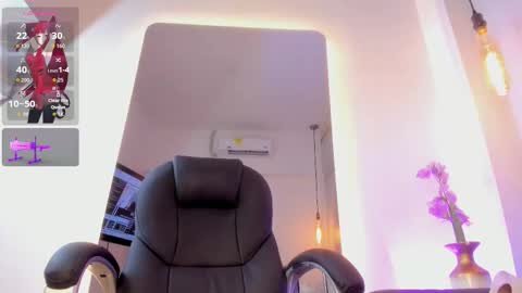 Juliett online show from March 10, 9:19 pm