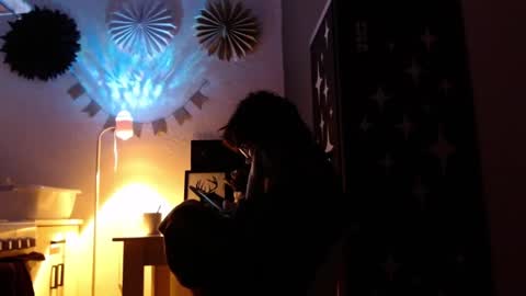 JunneWers online show from December 22, 5:38 pm