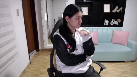 Karina online show from January 26, 1:04 pm