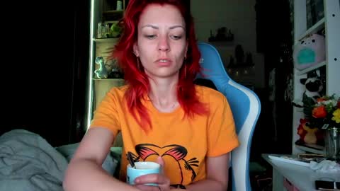 karoline121 online show from April 6, 1:16 am