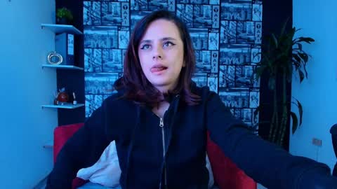 kassandra james online show from April 7, 1:02 pm