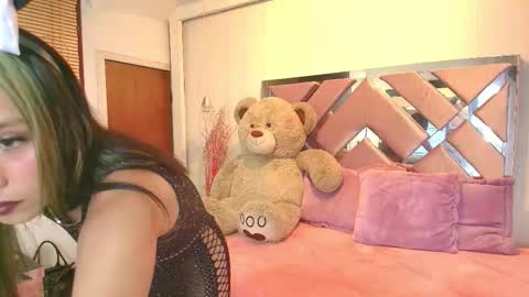 kataleya_bella online show from November 18, 7:59 pm