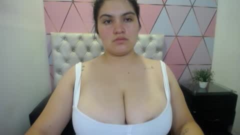 katalina santana25 online show from March 25, 1:11 am