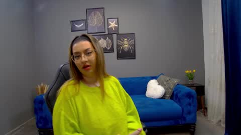 Kate online show from February 3, 6:28 pm