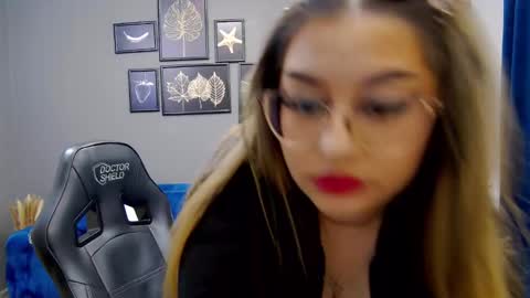 Kate online show from February 7, 6:13 pm