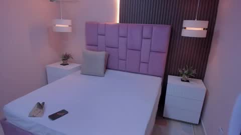   online show from January 6, 11:58 am