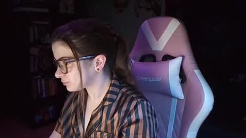 Kati Catori online show from March 7, 12:28 am