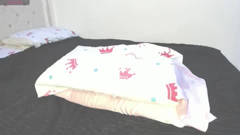 katitaluxury_hot online show from March 27, 10:32 pm