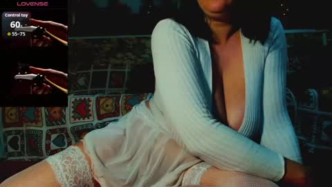 KatrineDenev online show from April 19, 9:17 pm