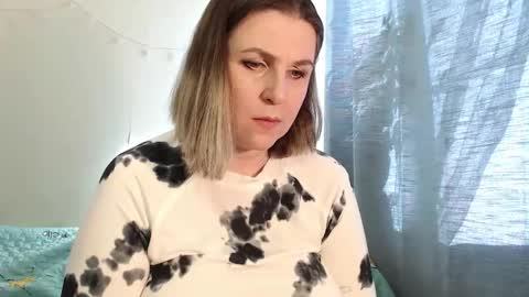 Katty Fox online show from April 8, 8:16 am