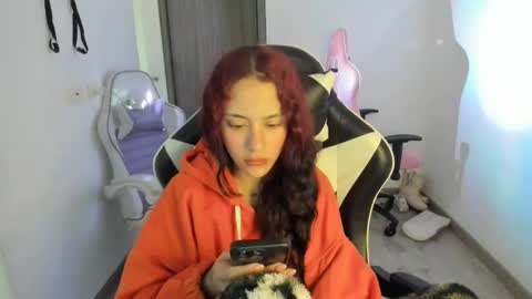 kaylie online show from March 26, 11:23 am