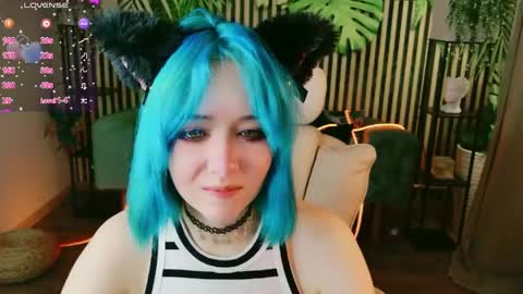 kettiejones online show from April 13, 8:04 am