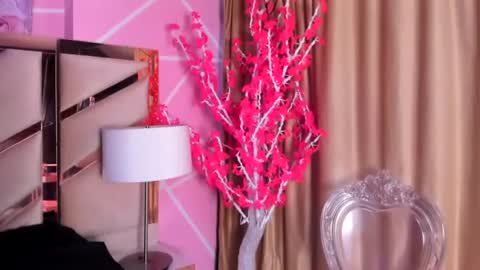 Keyla noa online show from April 11, 11:25 am