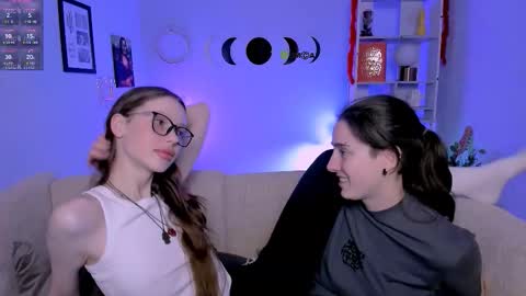 khloebeauty online show from March 10, 8:46 pm