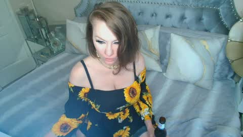 Kia Rose online show from April 5, 5:50 am