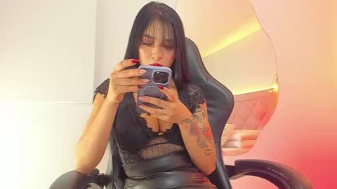 kimber  online show from March 29, 3:49 am